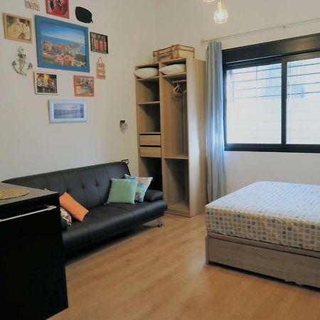 Appartement Lovely Studio In The Heart Of Malaga Free Swimming Pool Extérieur photo