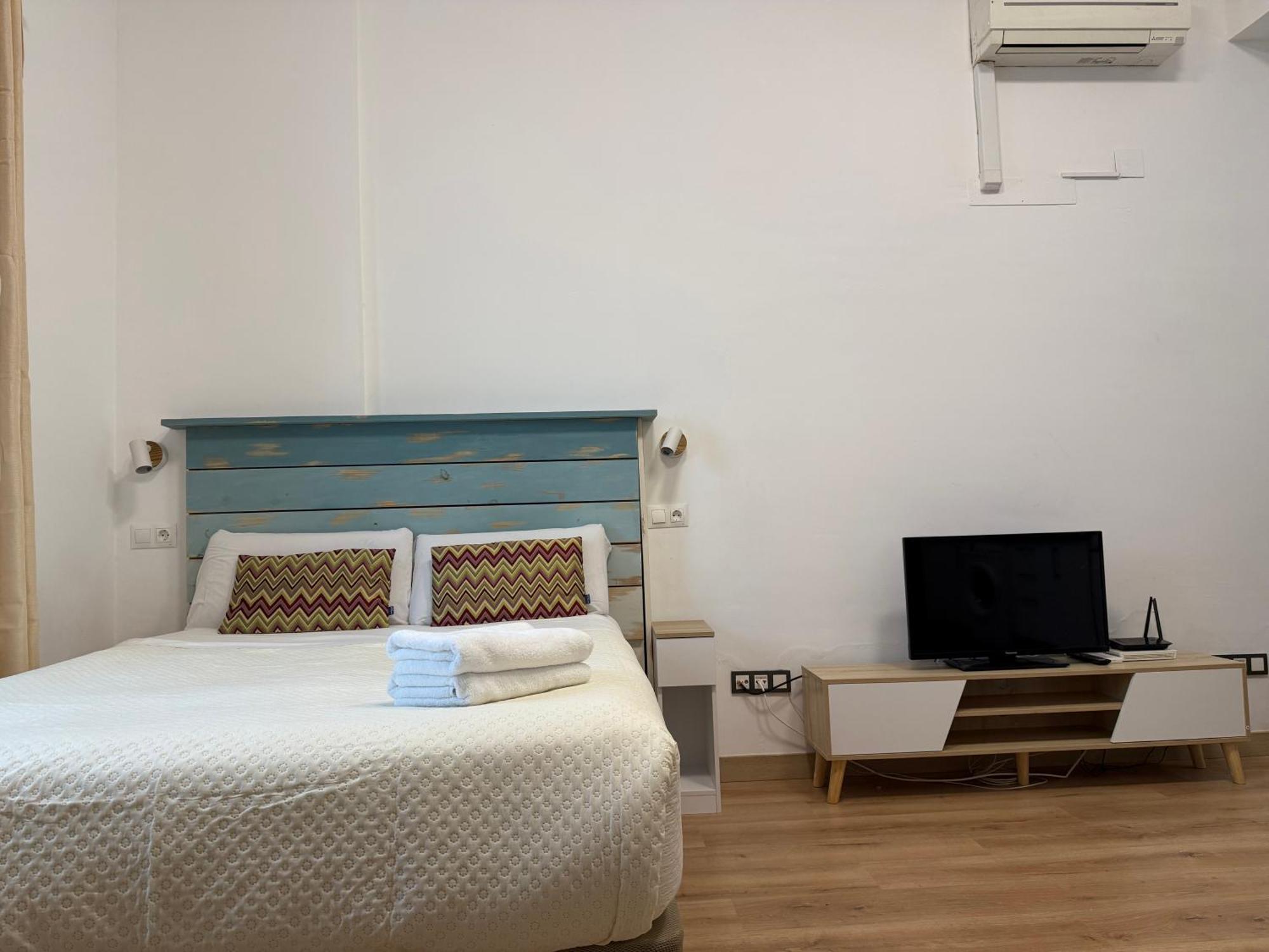 Lovely Studio In The Heart Of Malaga Free Swimming Pool Extérieur photo