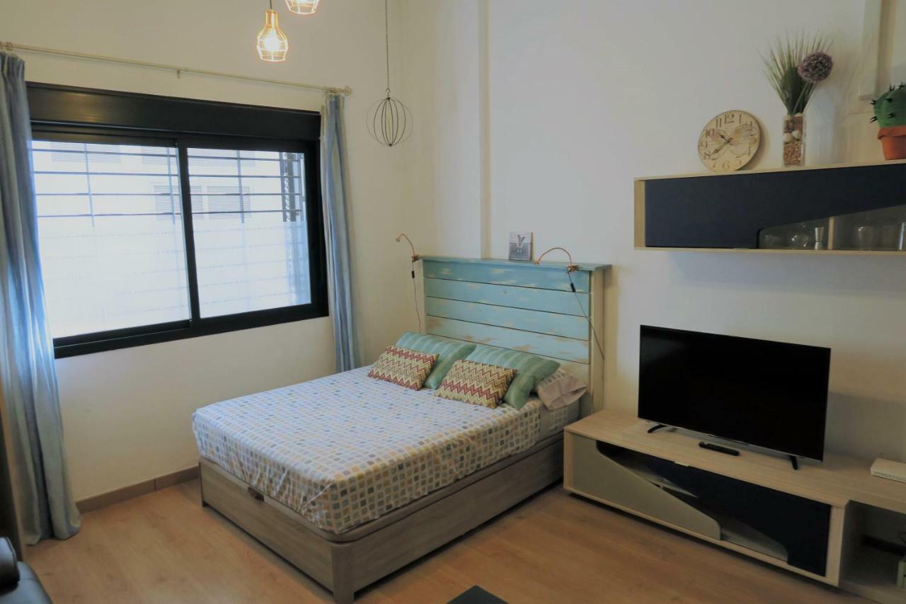 Appartement Lovely Studio In The Heart Of Malaga Free Swimming Pool Extérieur photo