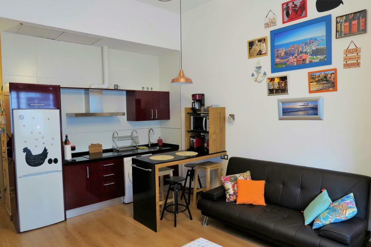 Appartement Lovely Studio In The Heart Of Malaga Free Swimming Pool Extérieur photo