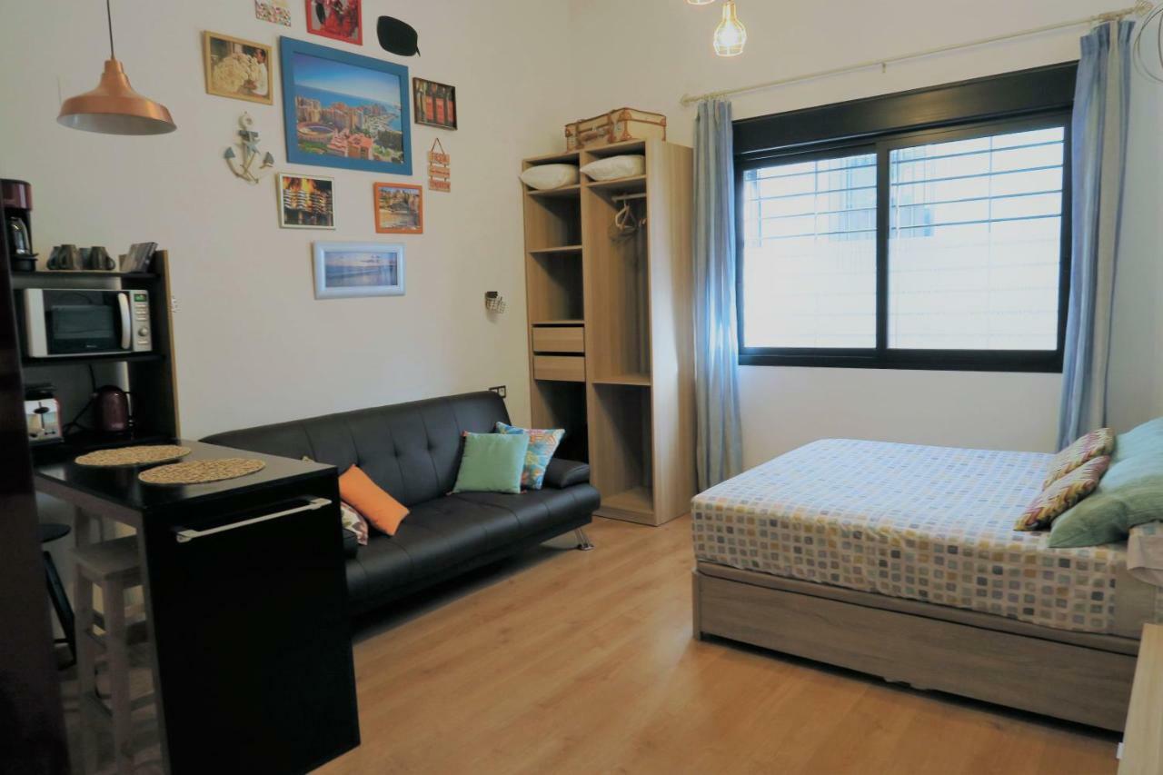 Appartement Lovely Studio In The Heart Of Malaga Free Swimming Pool Extérieur photo